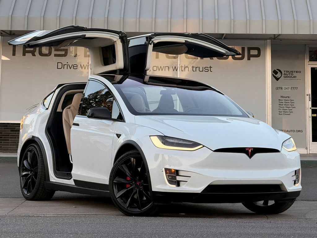 tesla model x 2016 5YJXCBE42GF000509 image tesla model x 2016 5YJXCBE42GF000509 image